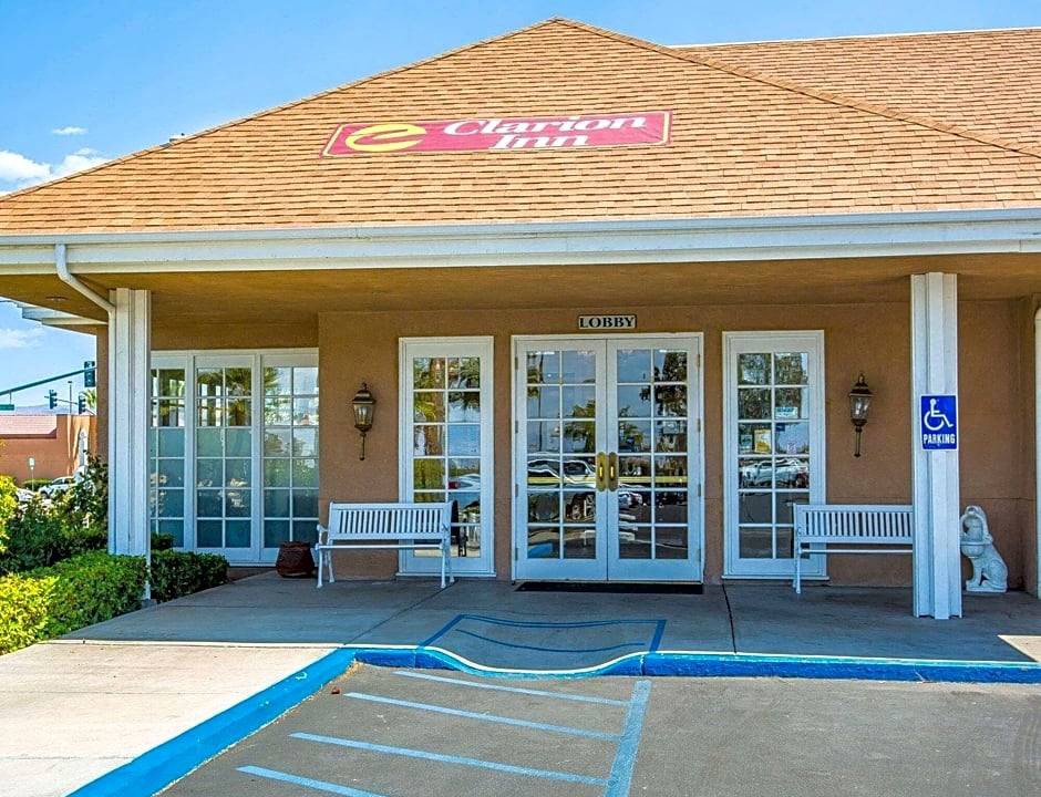 Ridgecrest Hotel | Clarion Inn Ridgecrest