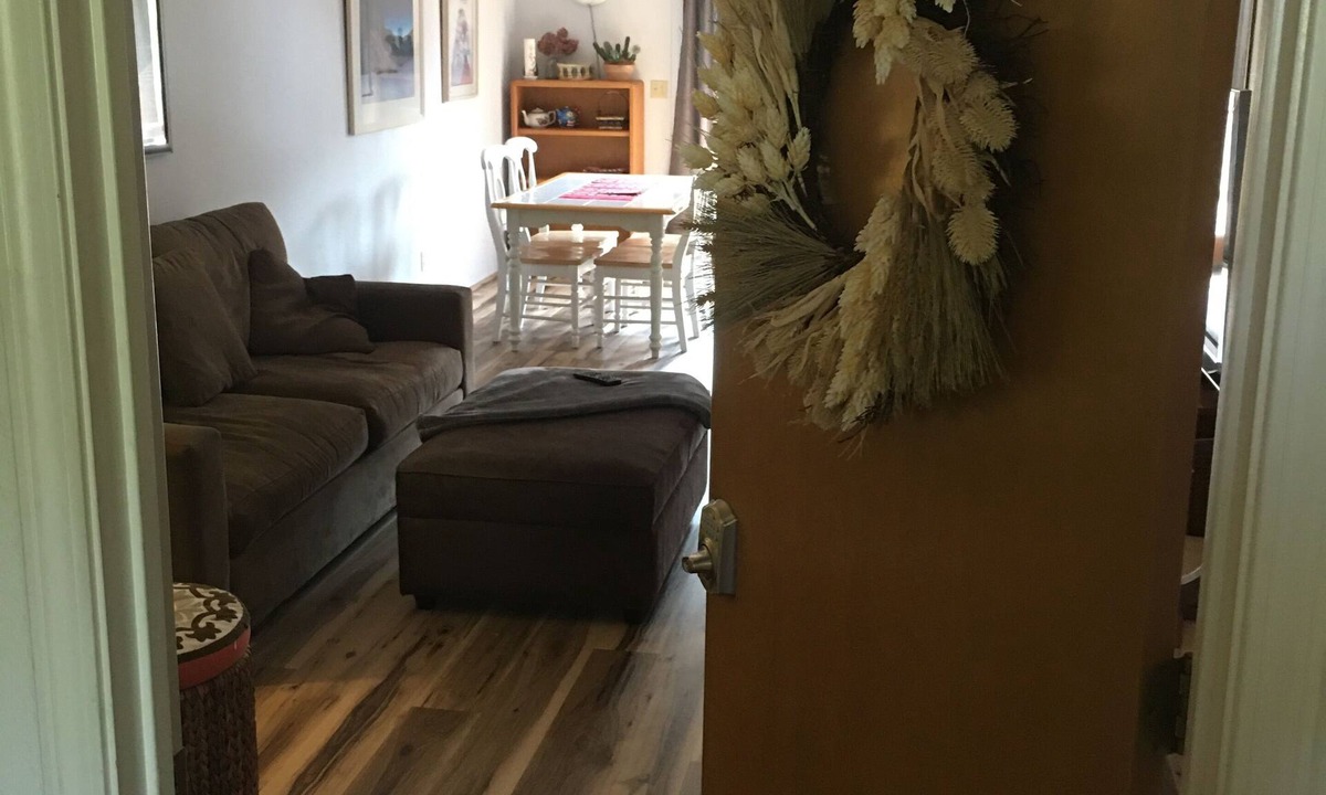 Sutter Creek House | Come stay with us in the heart of Gold Country
