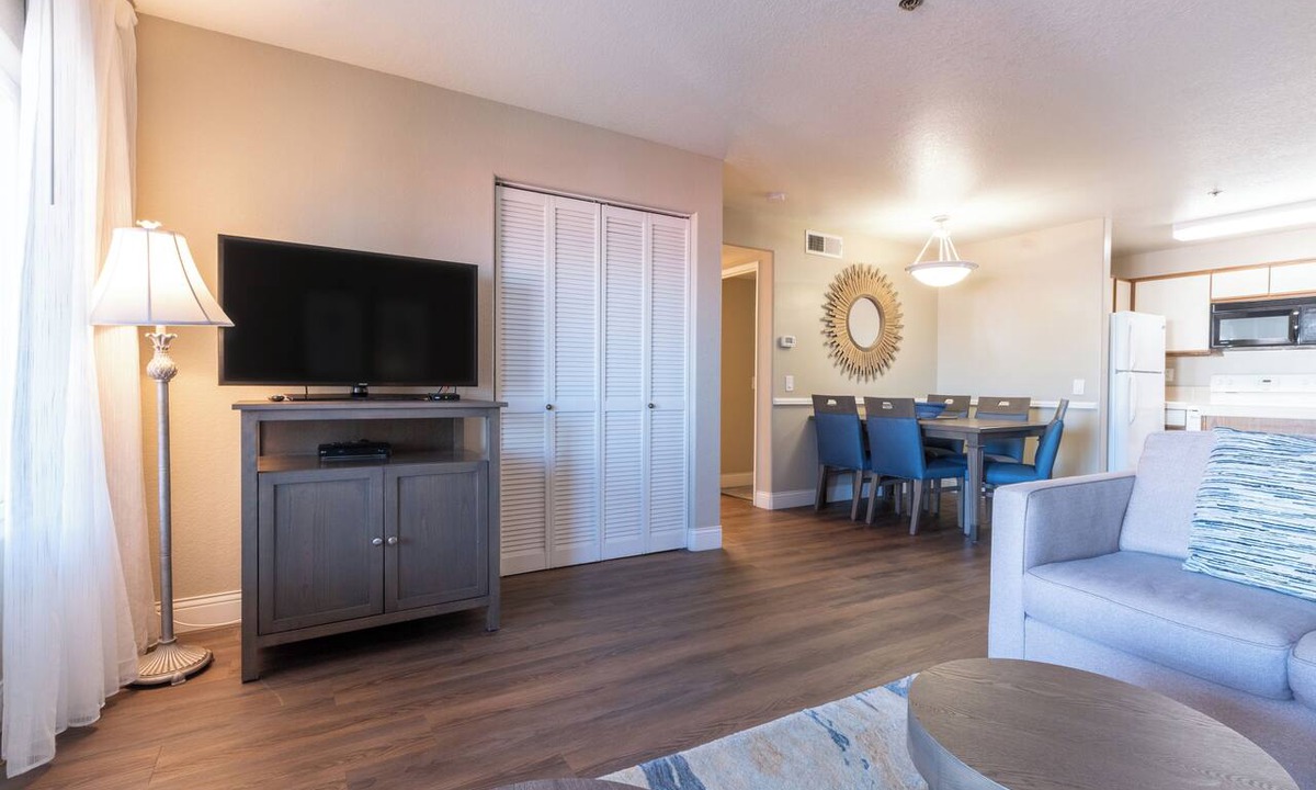 Capistrano Beach Hotel | Comfortable Stay! Private Balcony, Free Parking Onsite!