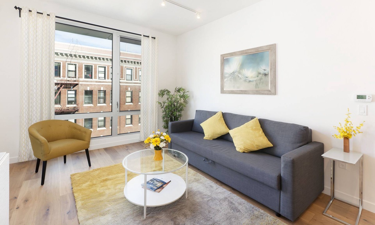 Downtown San Francisco Condo | Condo in Hayes Valley w Private Balcony - San Francisco Life Real Estate