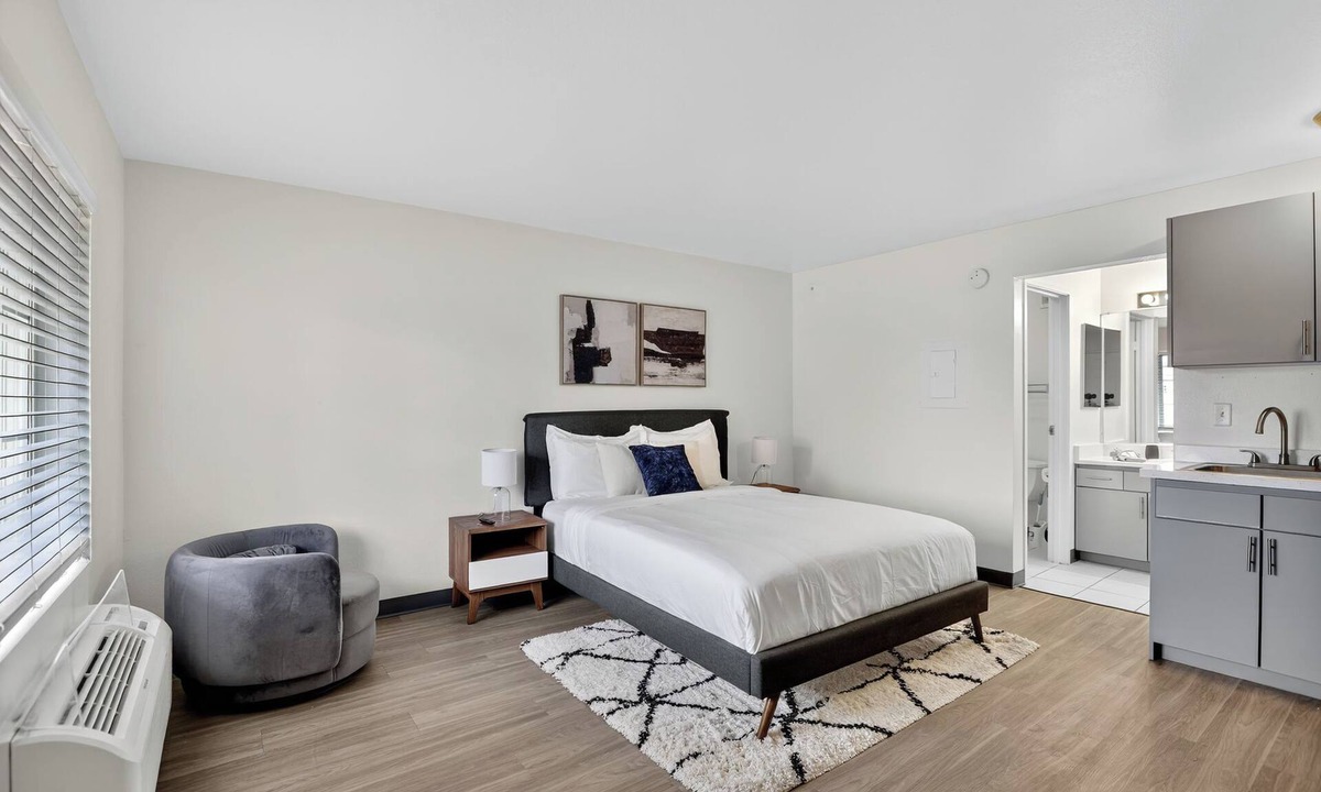 Las Vegas Apartment | Contemporary studio with sleek updated interiors