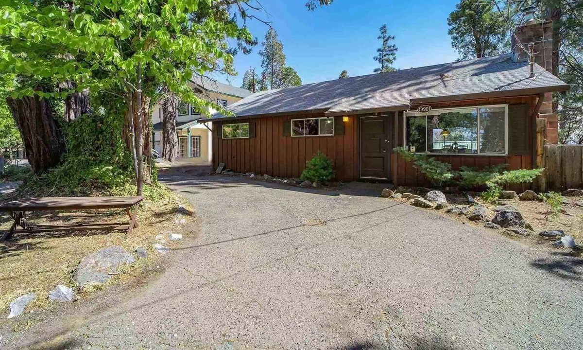 Twain Harte House | Cottage in the Pines