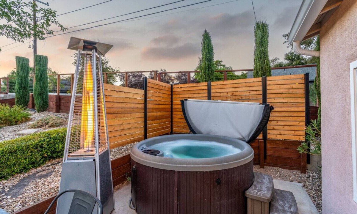 Paso Robles House | Cottage on Micro Resort, Hot tub close to Downtown