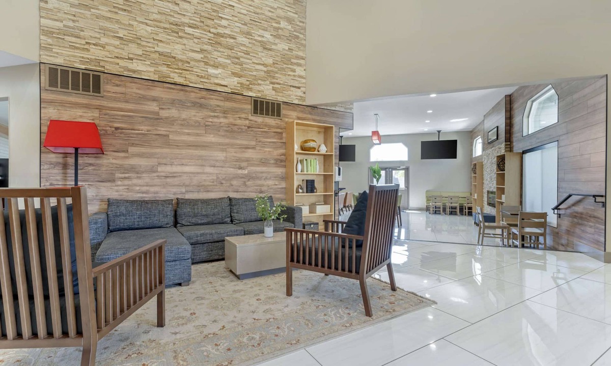 Vallejo Hotel | Country Inn & Suites by Radisson, Vallejo Napa Valley, CA