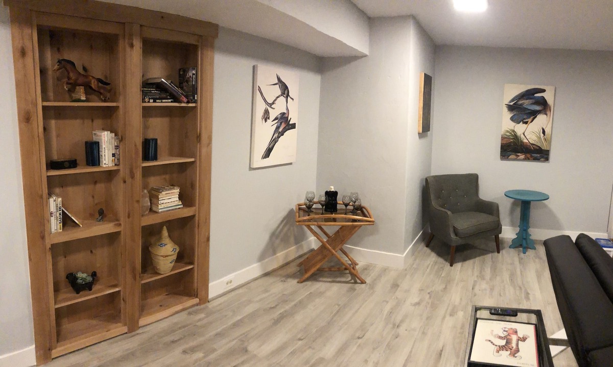 Reno Apartment | Country setting with Modern Finishes