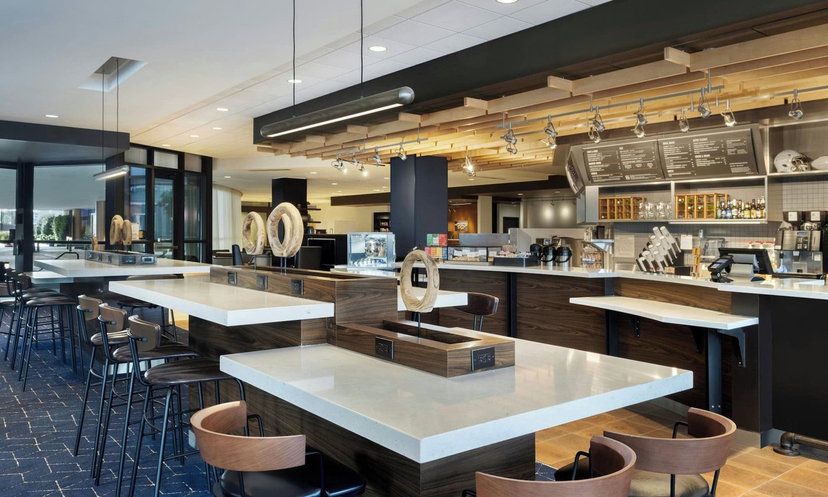 Redwood City Hotel | Courtyard by Marriott Redwood City