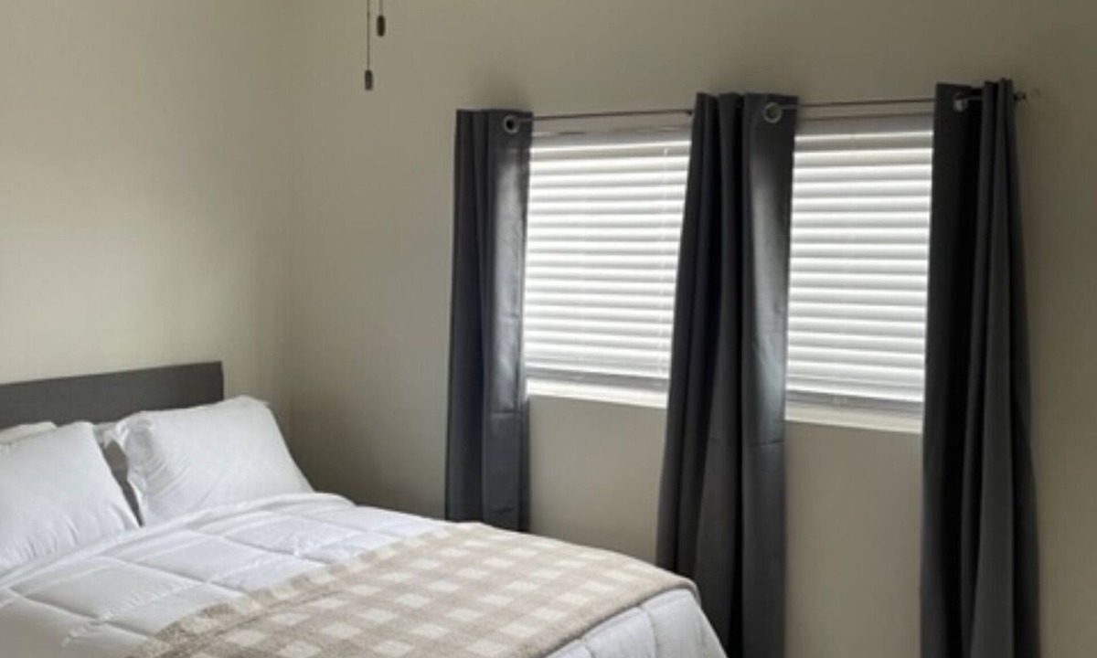 Los Angeles Apartment | Cozy 1-bedroom apartment in marvelous Hawthorne near the SPACEX, LAX.