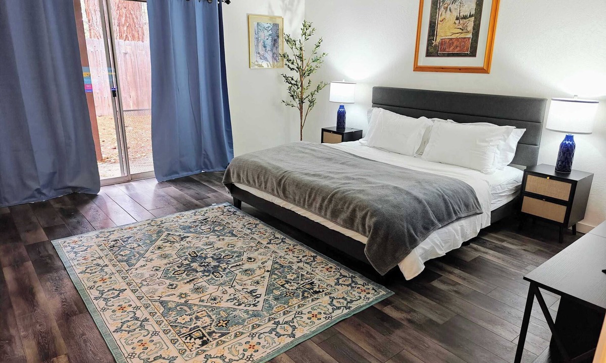Incline Village House | Cozy 3-Bedroom Condo by the Lake & Skiing