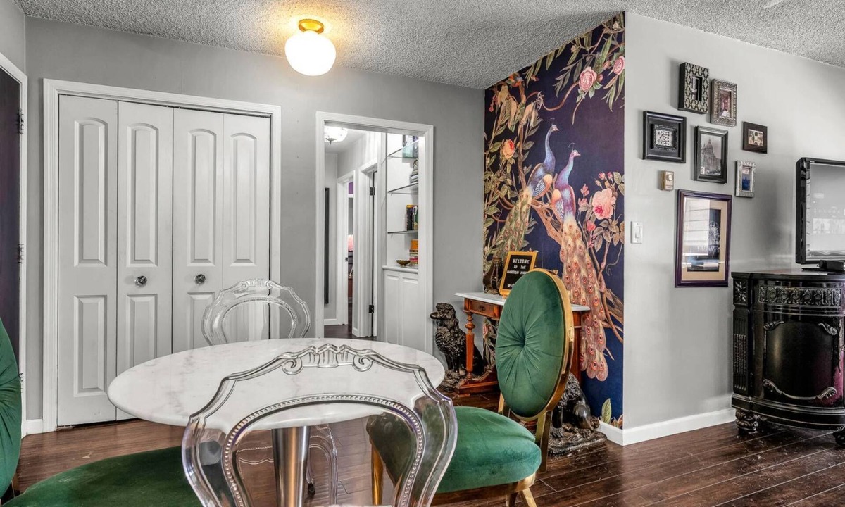 Fox Hills Condo | Culver City Manor - Entire 2-Bedroom Condo in Near LAX and SoFi Stadium