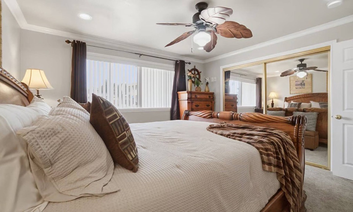 Coastal San Pedro Apartment | Delightful Ocean Breeze 1-bedroom apartment in San Pedro