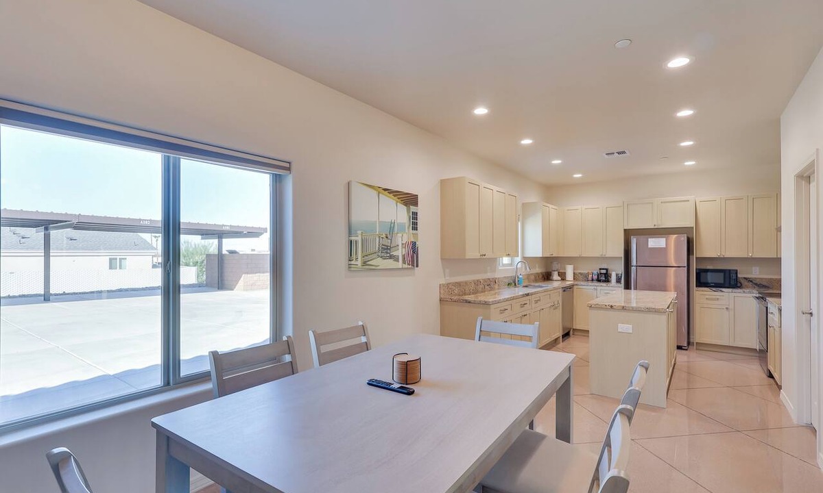 Lake Havasu City Apartment | Desert Escape Near Lake Havasu & London Bridge!