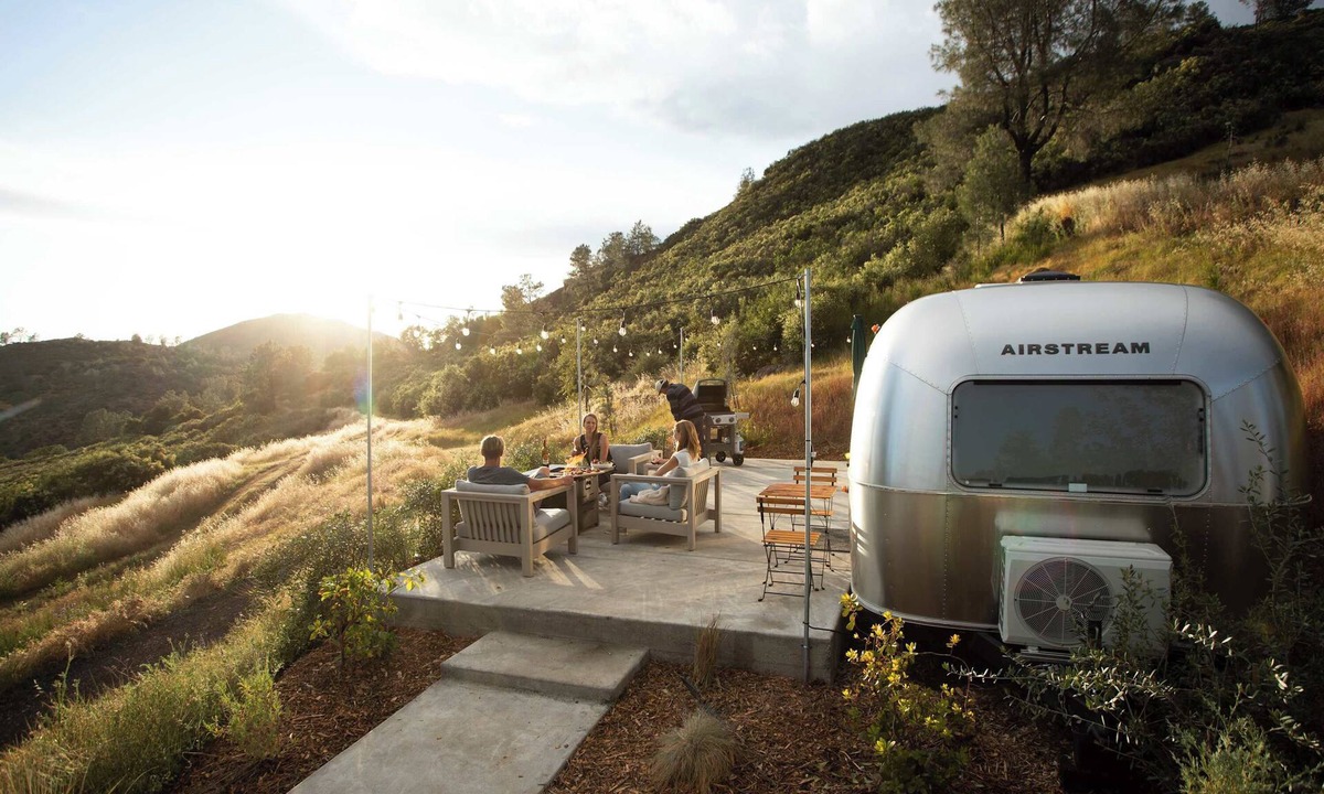 Coulterville House | Design-Led Glamping Escape Near Yosemite