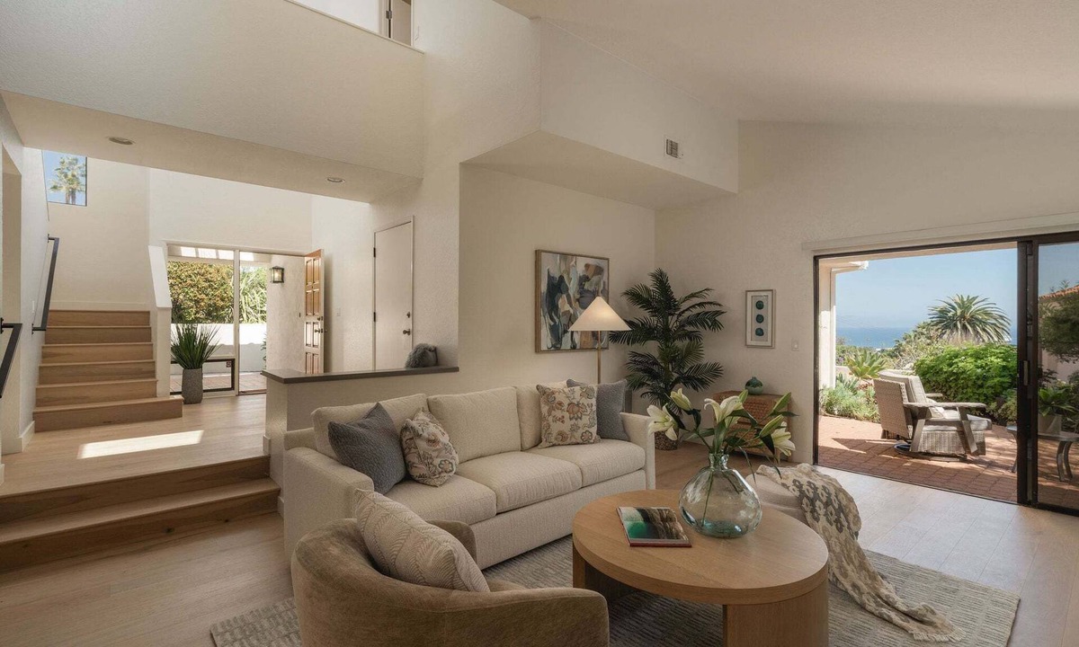 The Mesa House | Designer Mesa Escape with Stunning Ocean Views