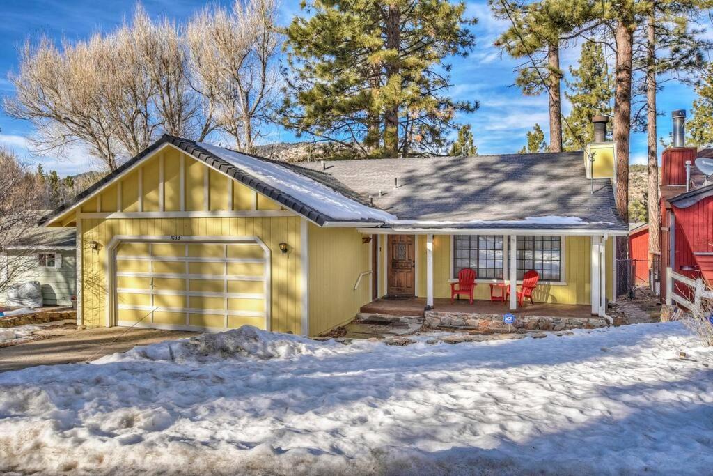 Big Bear House | DoorMat Vacation Rentals - Country Club Cottage