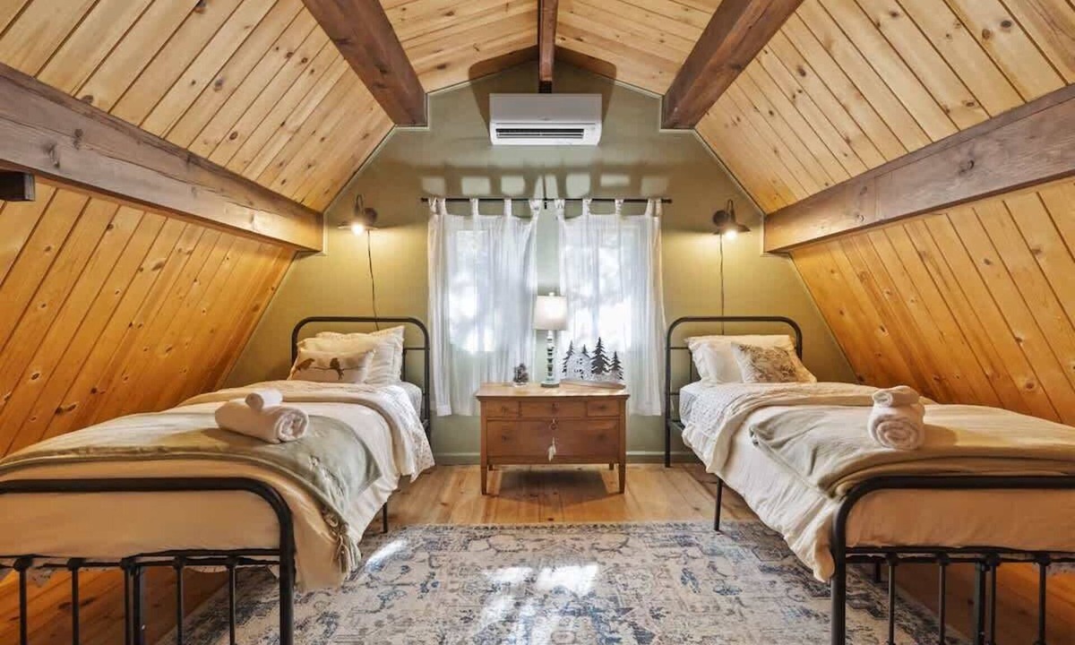 Mi-Wuk Village House | East Tree Cabin – Cozy Mi-Wuk Getaway Near Twain Harte & Pinecrest