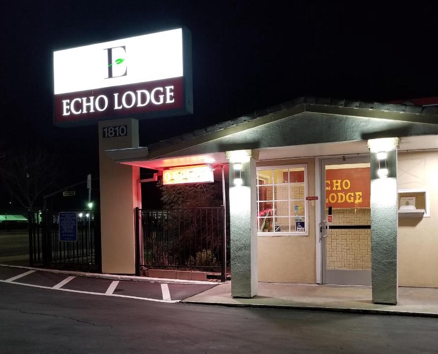 West Sacramento Hotel | Echo Lodge