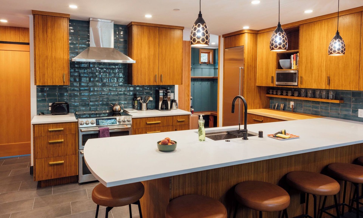Chamberlands House | Eco-Friendly Cozy Cabin in Homewood