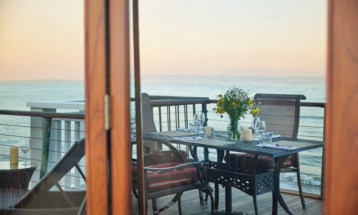 Montecito House | Entire Beachfront Home With the Unique Charm of a Sailing Vessel