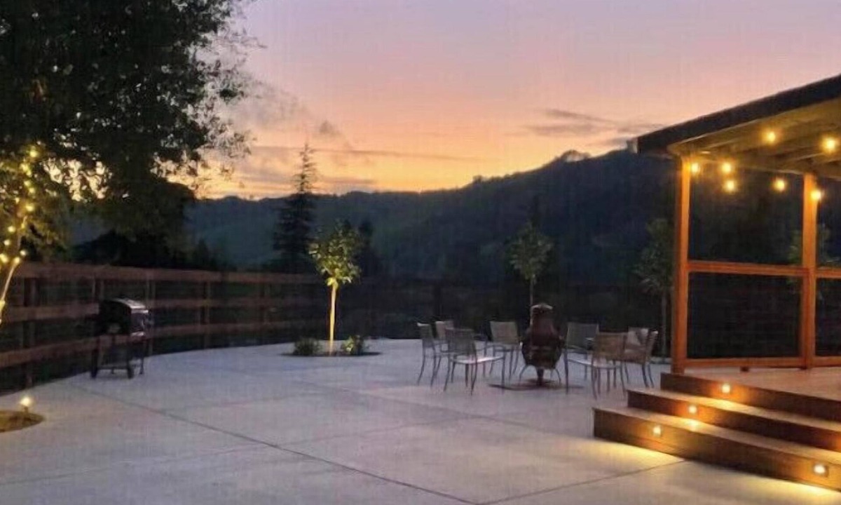 Castro Valley Cottage | Entire Hilltop Cottage Retreat with Canyon Views: Heart of the the Bay Area