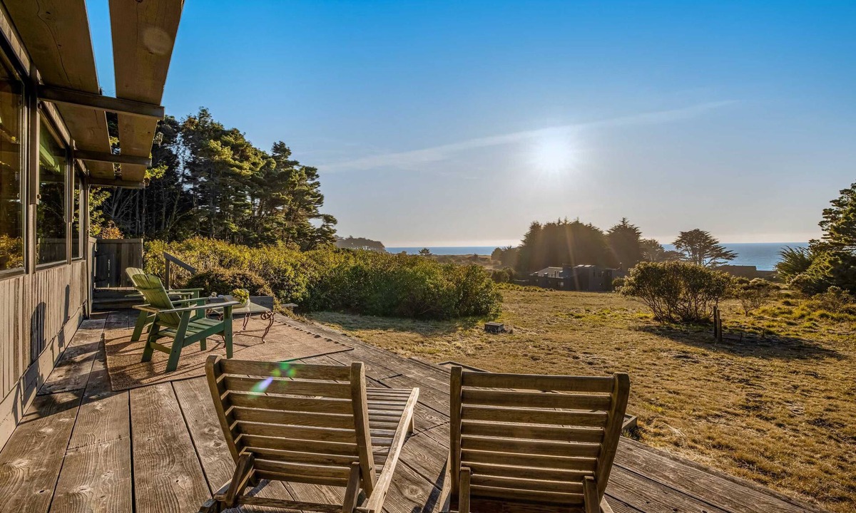 Sea Ranch House | Esherick-designed home with private hot tub near Black Point, dogs welcome