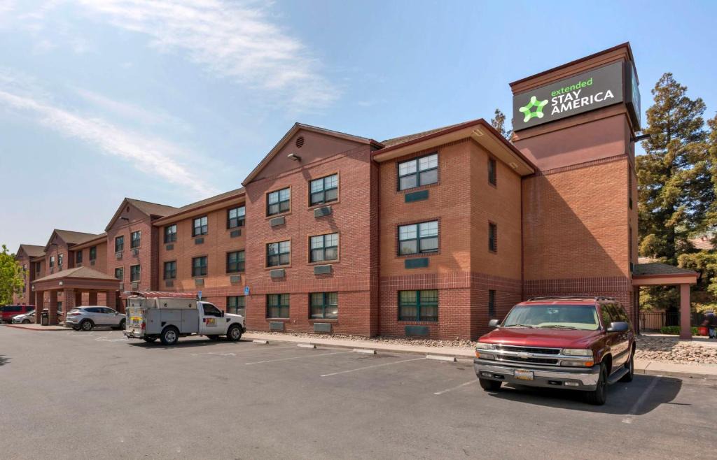 Stockton Hotel | Extended Stay America Suites - Stockton - March Lane