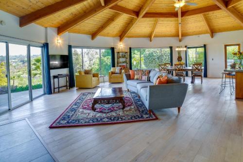 Fallbrook House | Fallbrook Home w/Mountain Views: Close to Hiking!