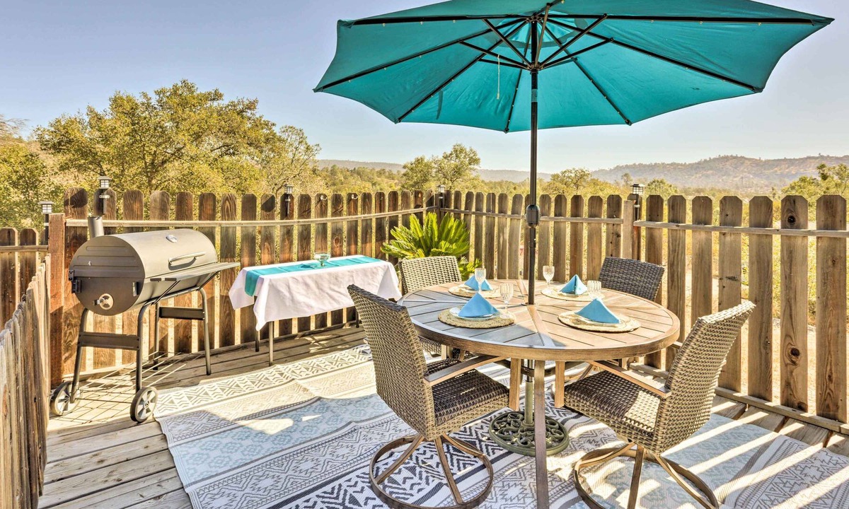 Yosemite Lakes House | Family-Friendly Coarsegold Guest House w/ Yard!