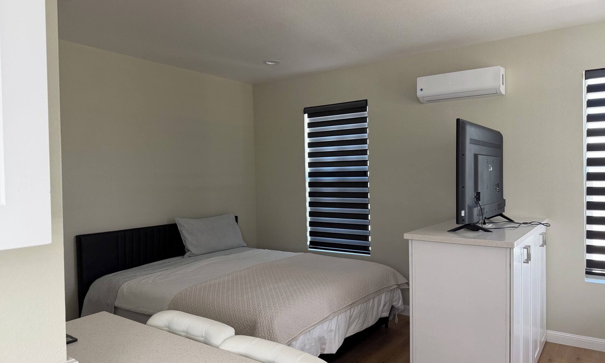 Pahrump Cabin | Fantastic 1-bedroom Brand Casita with AC in welcoming Pahrump