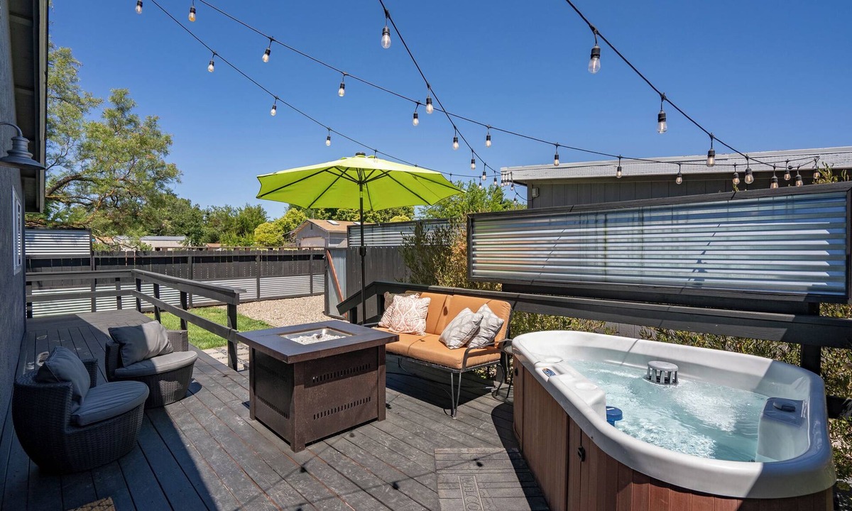 Templeton House | Forest & Vine - Hot tub and Pet Friendly!