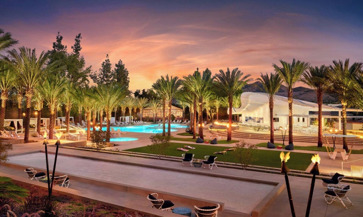 Westlake Village Hotel | Four Seasons Hotel Los Angeles at Westlake Village