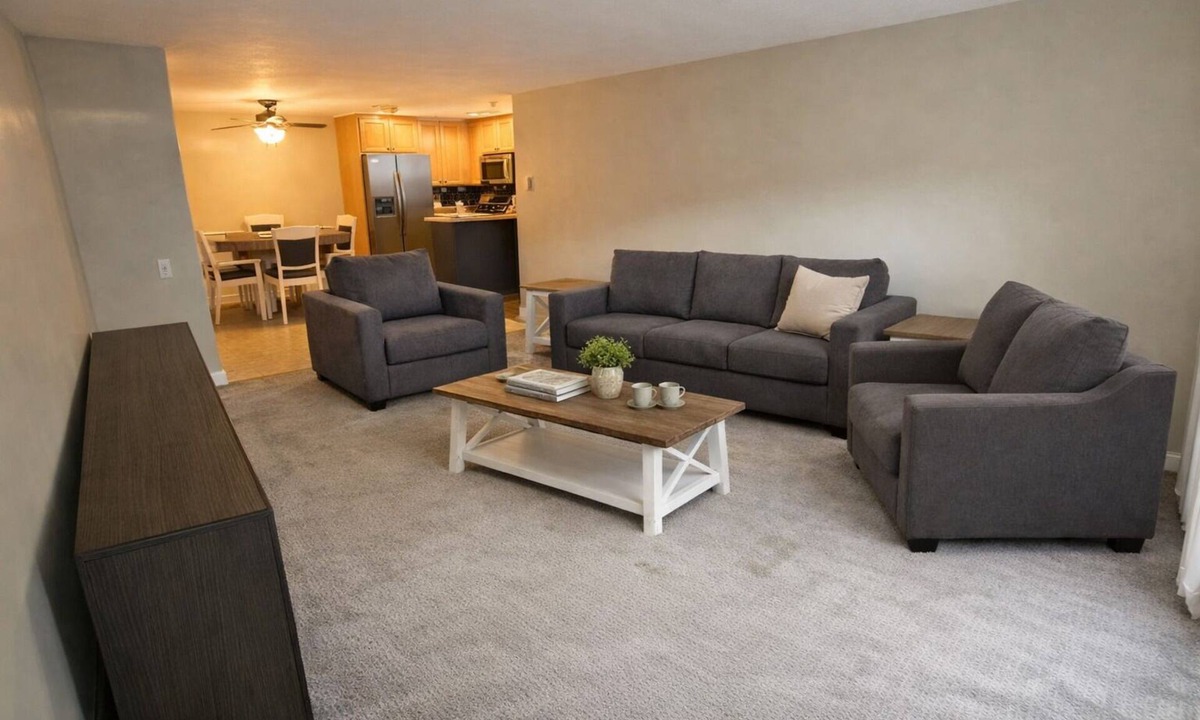 Pacific Beach Condo | Furnished 1 bed condo in the heart of Pacific Beach