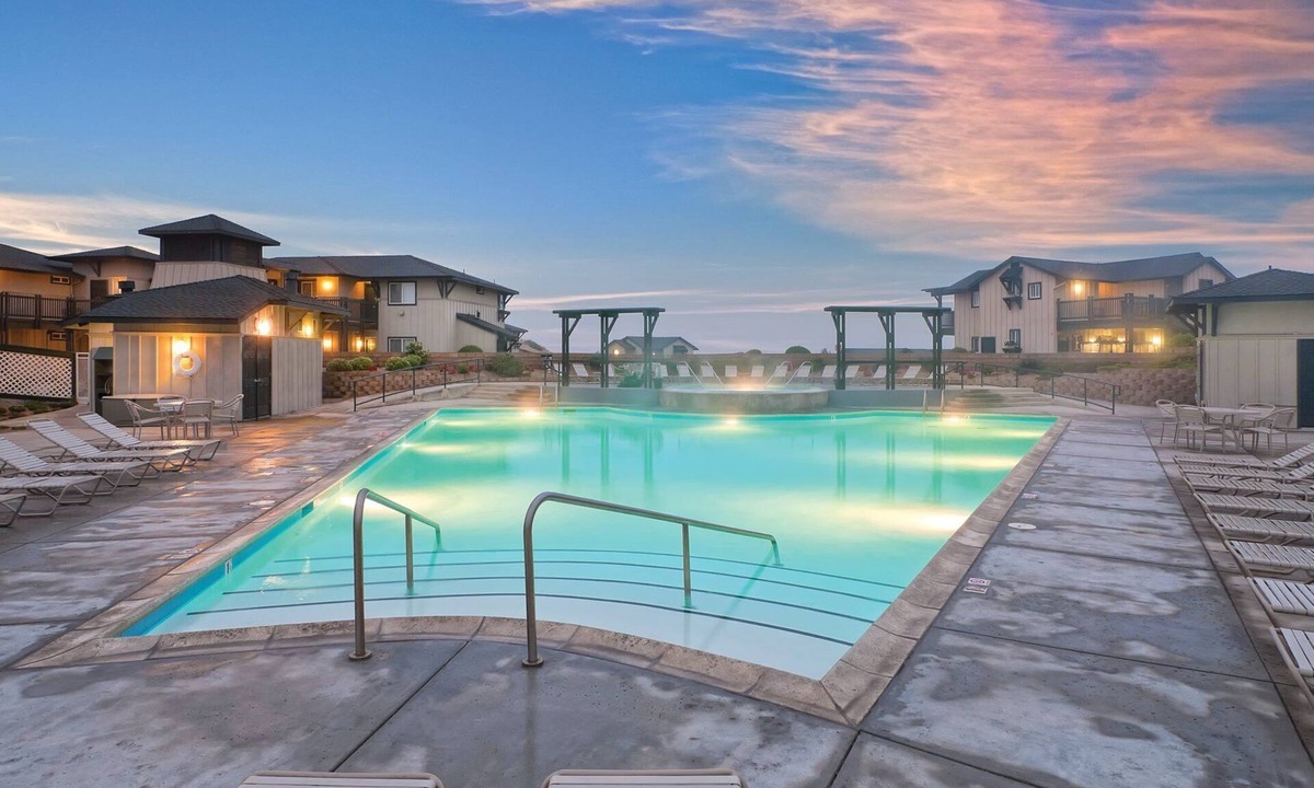 Marina Resort | Got to see it to believe it!