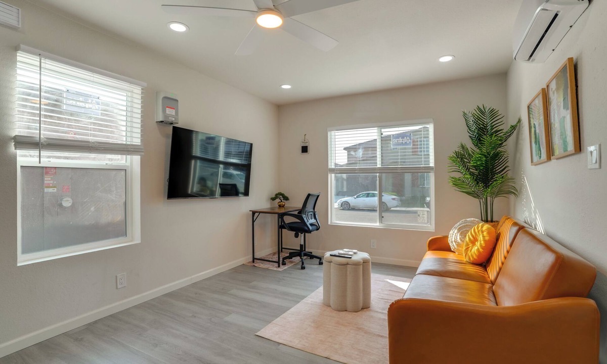 Manteca Apartment | Great for Digital Nomads! Convenient Manteca Apt