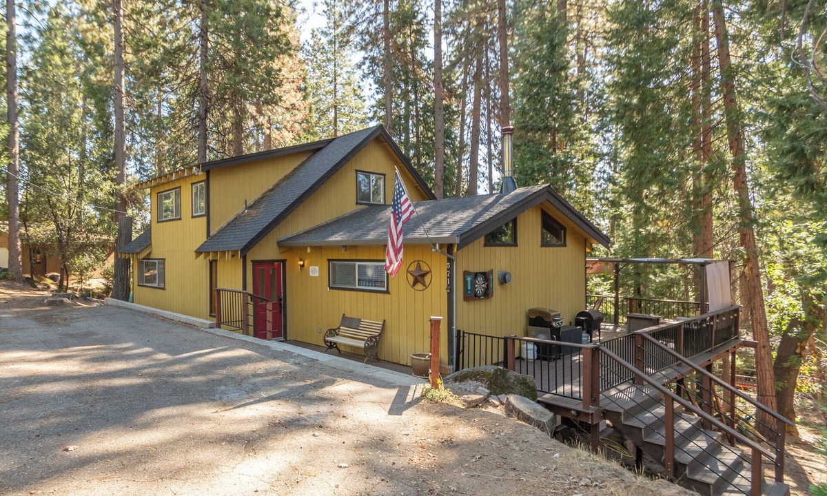 Avery Cabin | Greene Gables- Cozy Mountain Retreat