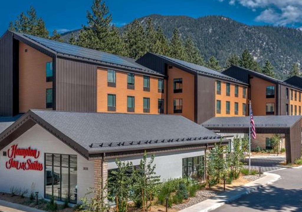 South Lake Tahoe Hotel | Hampton Inn & Suites South Lake Tahoe