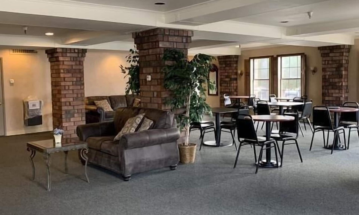 Carson City Hotel | Hardman House Inn & Suites
