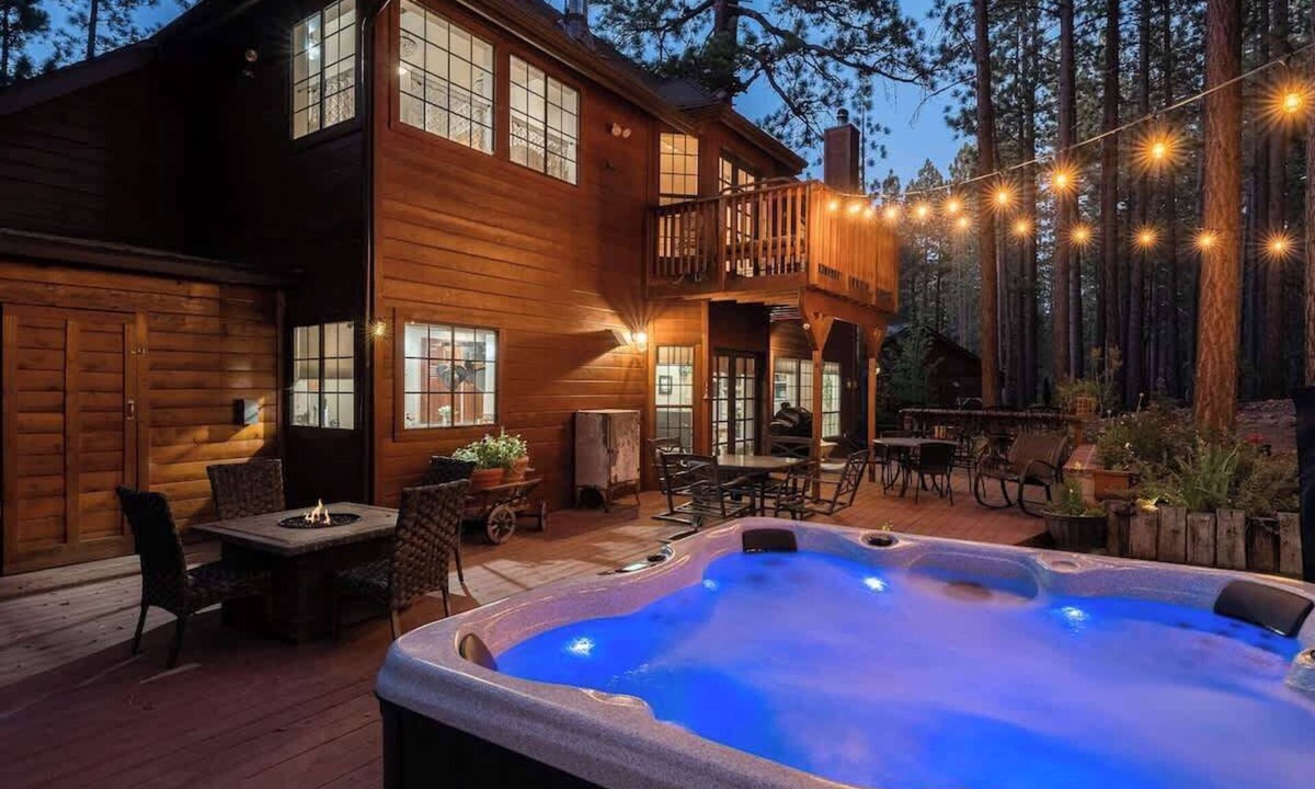 Summit Estates House | Heavenly Estate. Luxury Hot Tub. EV Charger. Games