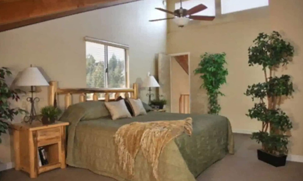 Tahoe Village Condo | Heavenly Perennial VC-3A Tahoe Village, NV.