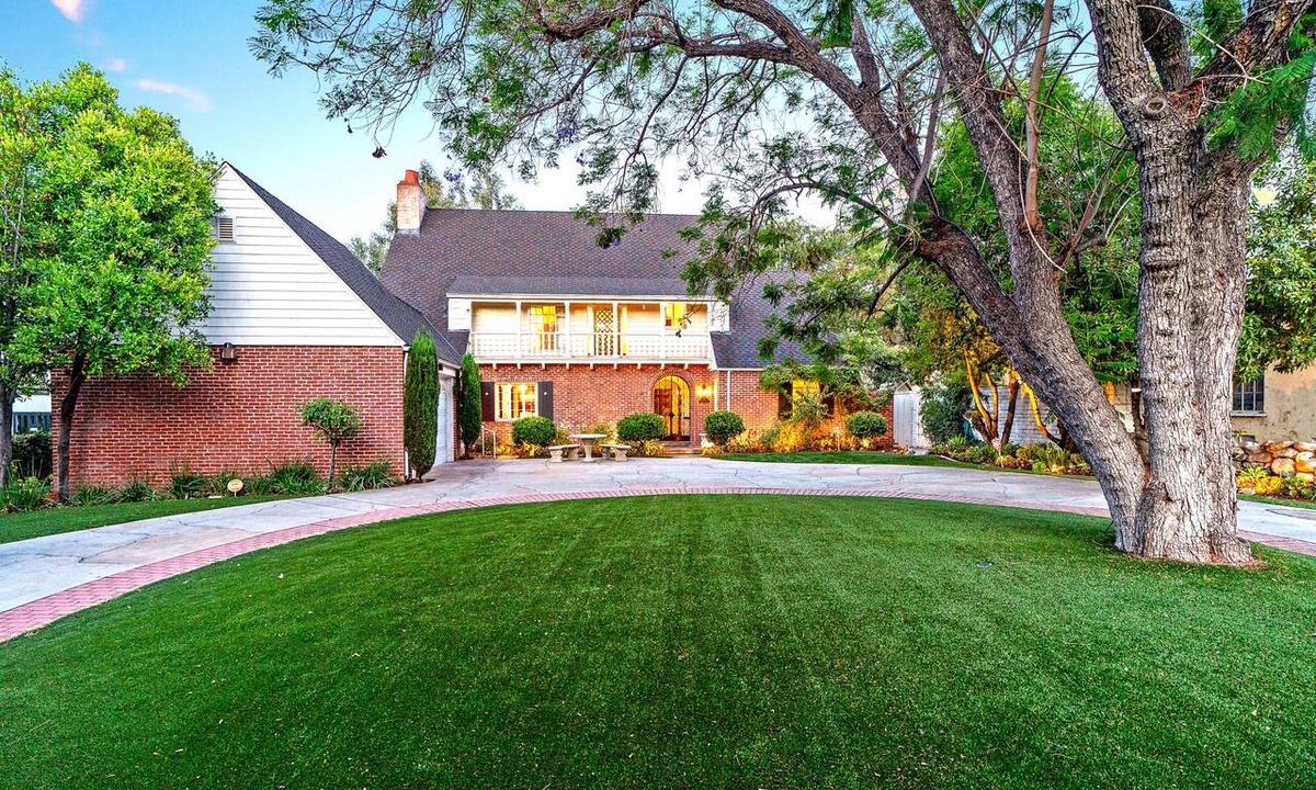 North Arroyo House | Heavenly Retreat 5 Minutes Walk To Rose Bowl!