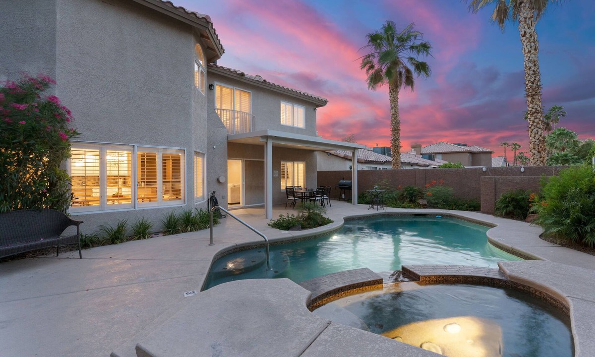 Green Valley North House | Henderson Hideaway: Poolside Retreat for 12 Guests in a Spacious Home!