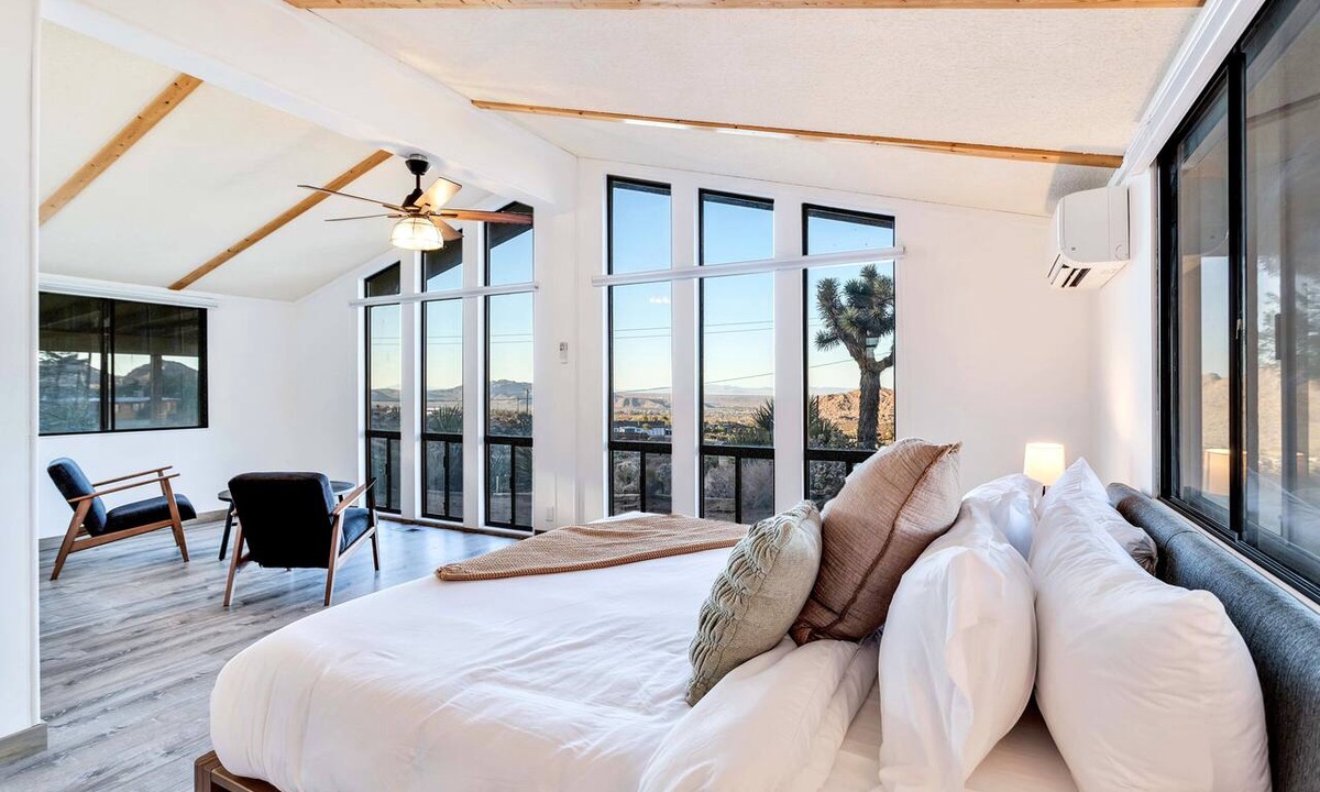 Joshua Tree Highlands House | Hi View House - Desert Lookout with Fire Pit