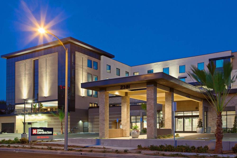 Irvine Business Complex Hotel | Hilton Garden Inn Irvine/Orange County Airport