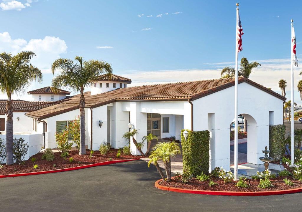 Pismo Beach Hotel | Hilton Garden Inn San Luis Obispo/Pismo Beach
