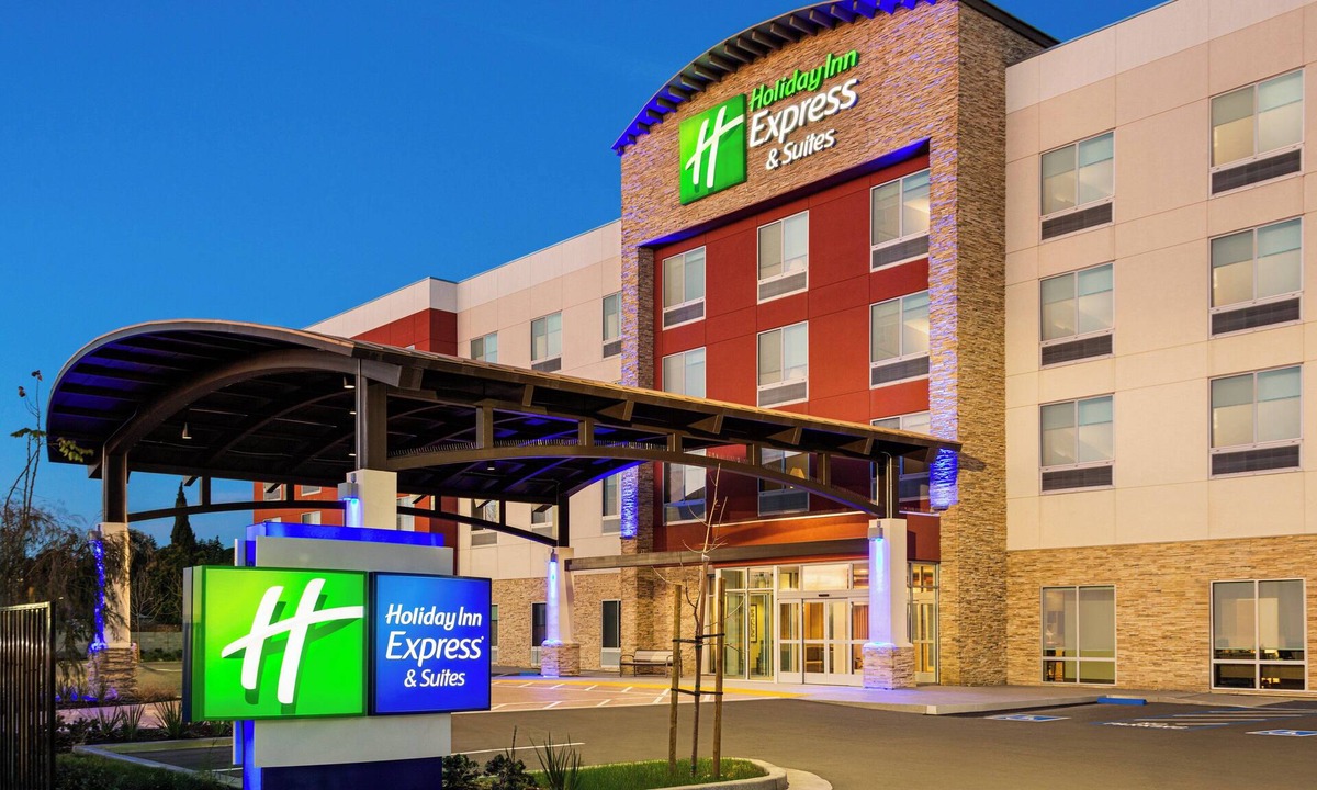 Hayward Hotel | Holiday Inn Express & Suites Hayward - Castro Valley by IHG