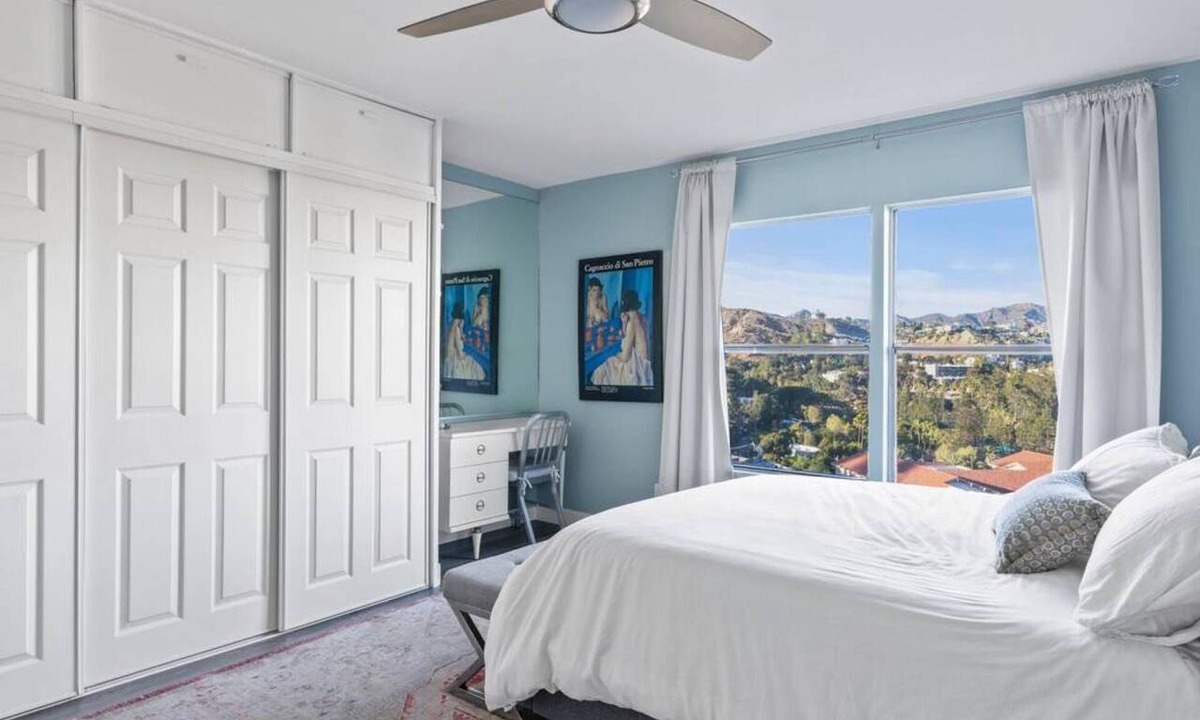 Hollywood Hills House | Hollywood Bowl Hideaway + Parking Garage + Dog OK