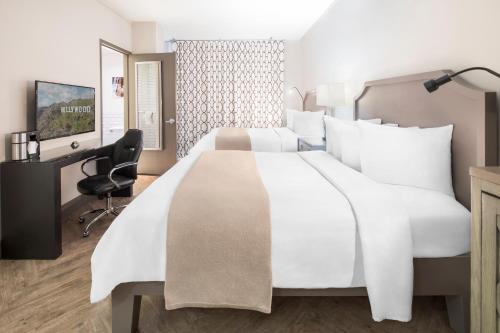 East Hollywood Hotel | Hollywood Hotel