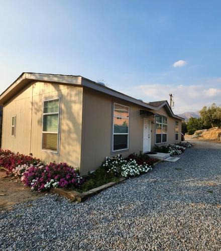Three Rivers House | Home away from Home - 6 miles from the SNP
