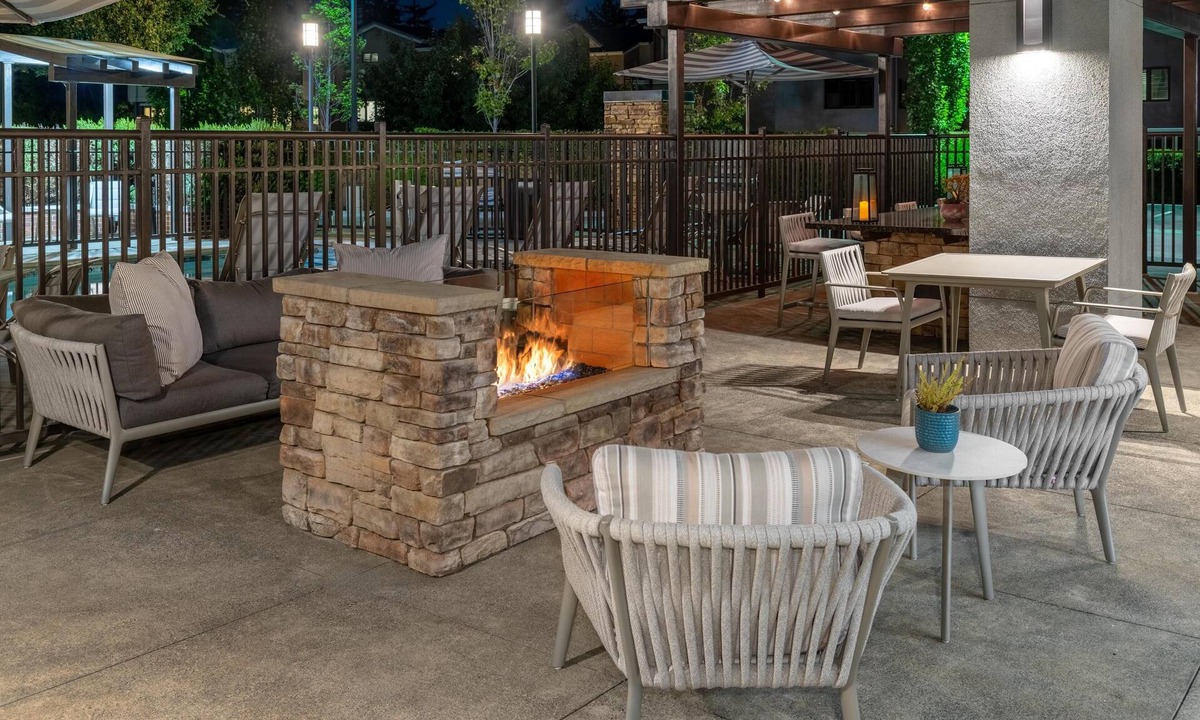 Palo Alto Hotel | Homewood Suites by Hilton Palo Alto