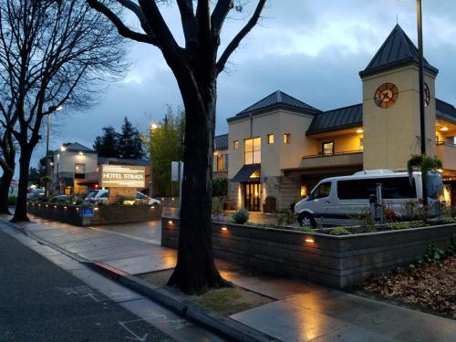 Cuesta Park Hotel | Hotel Strata