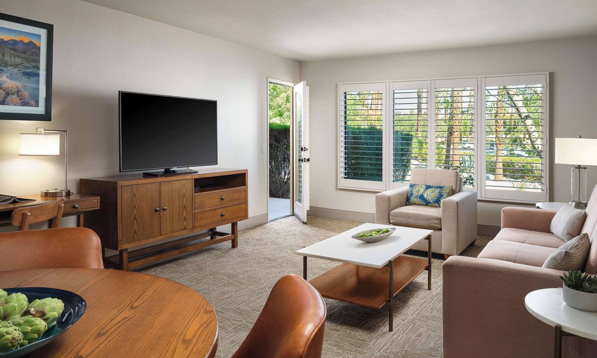 Cathedral City Condo | Hyatt Vacation Club at Desert Oasis. 1-bedroom condo within Cathedral City